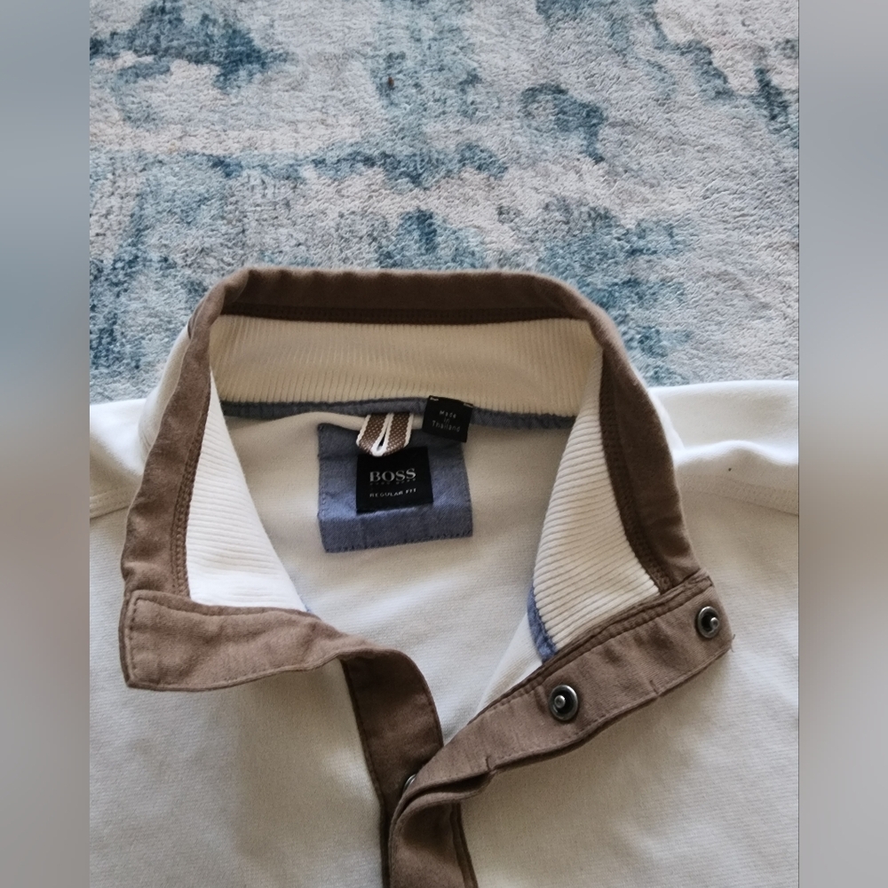 mHugo Boss Quarter Snap Pullover – Medium – Ivory/Brown Trim
